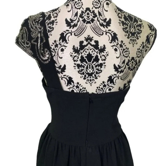 Guess One Shoulder Black Beaded Corset Camisole Top - Picture 10 of 10